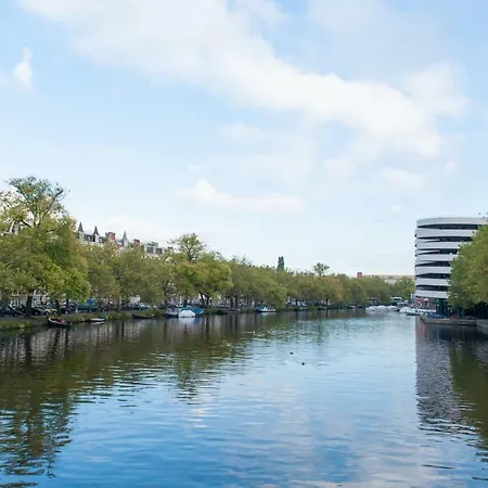 Westerpark 招待所 3*